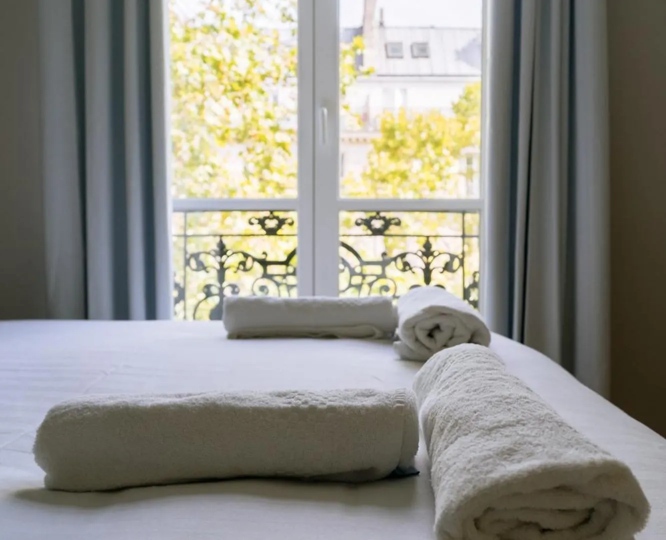 Relaxing Studio Apartment In The Heart Of Paryż